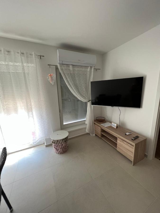 Janhaz Apartman Revfueloep ภายนอก รูปภาพ
